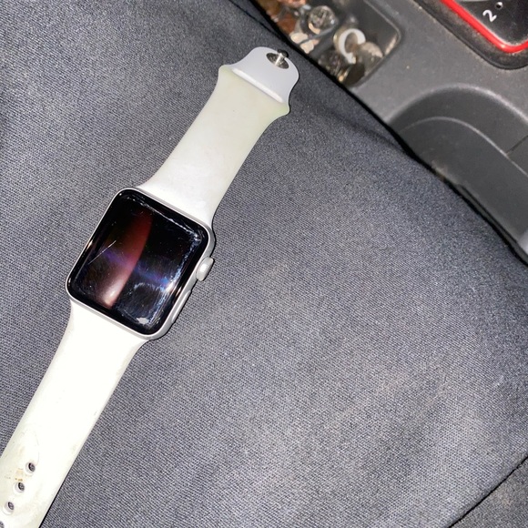 White Apple I watch series 3 (has scratches) - Picture 3 of 3